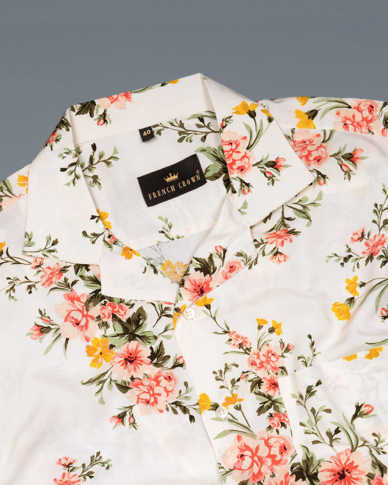 Off white Floral Print Premium Tencel Shirt 5675-CC-38, 5675-CC-H-38, 5675-CC-39, 5675-CC-H-39, 5675-CC-40, 5675-CC-H-40, 5675-CC-42, 5675-CC-H-42, 5675-CC-44, 5675-CC-H-44, 5675-CC-46, 5675-CC-H-46, 5675-CC-48, 5675-CC-H-48, 5675-CC-50, 5675-CC-H-50, 5675-CC-52, 5675-CC-H-52